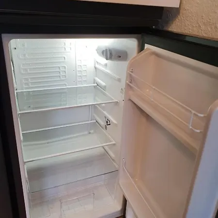 Melody Mit E-ladesaeule Und Mobiler Klimaanlage